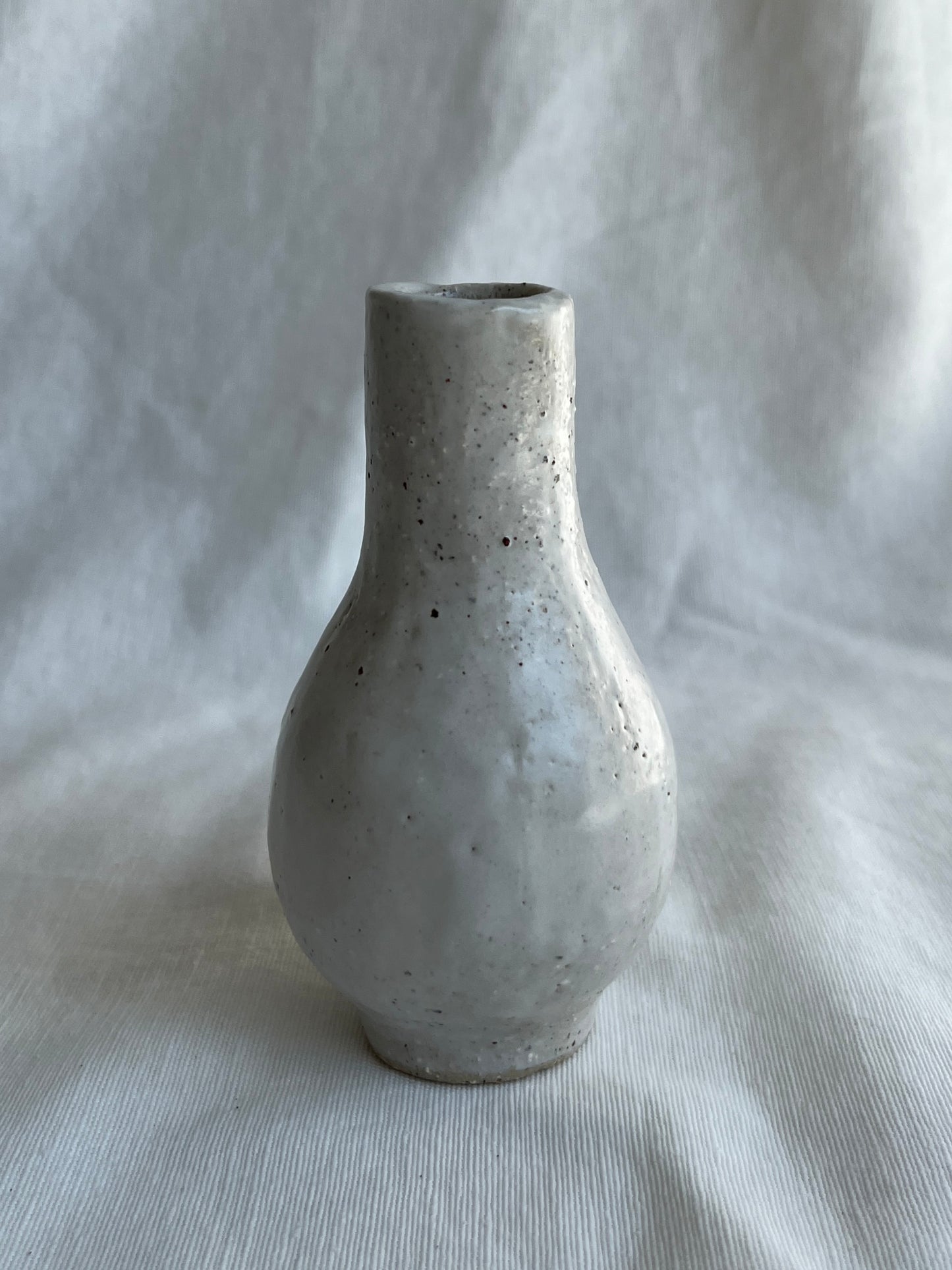 Pearly White Mini Vase