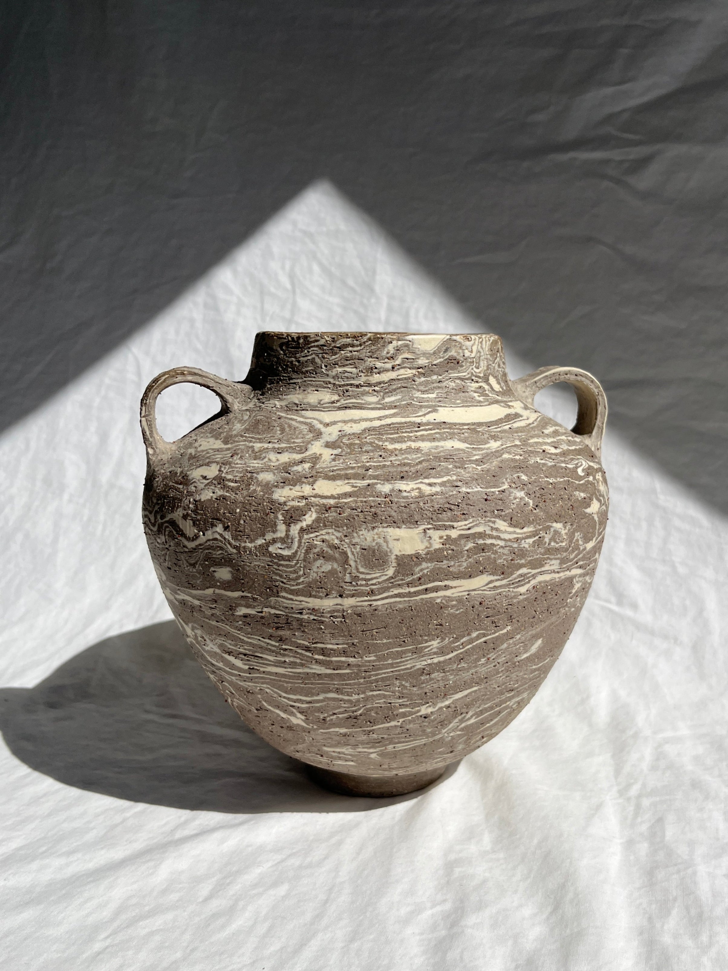 Handled Pot - Grey Marble