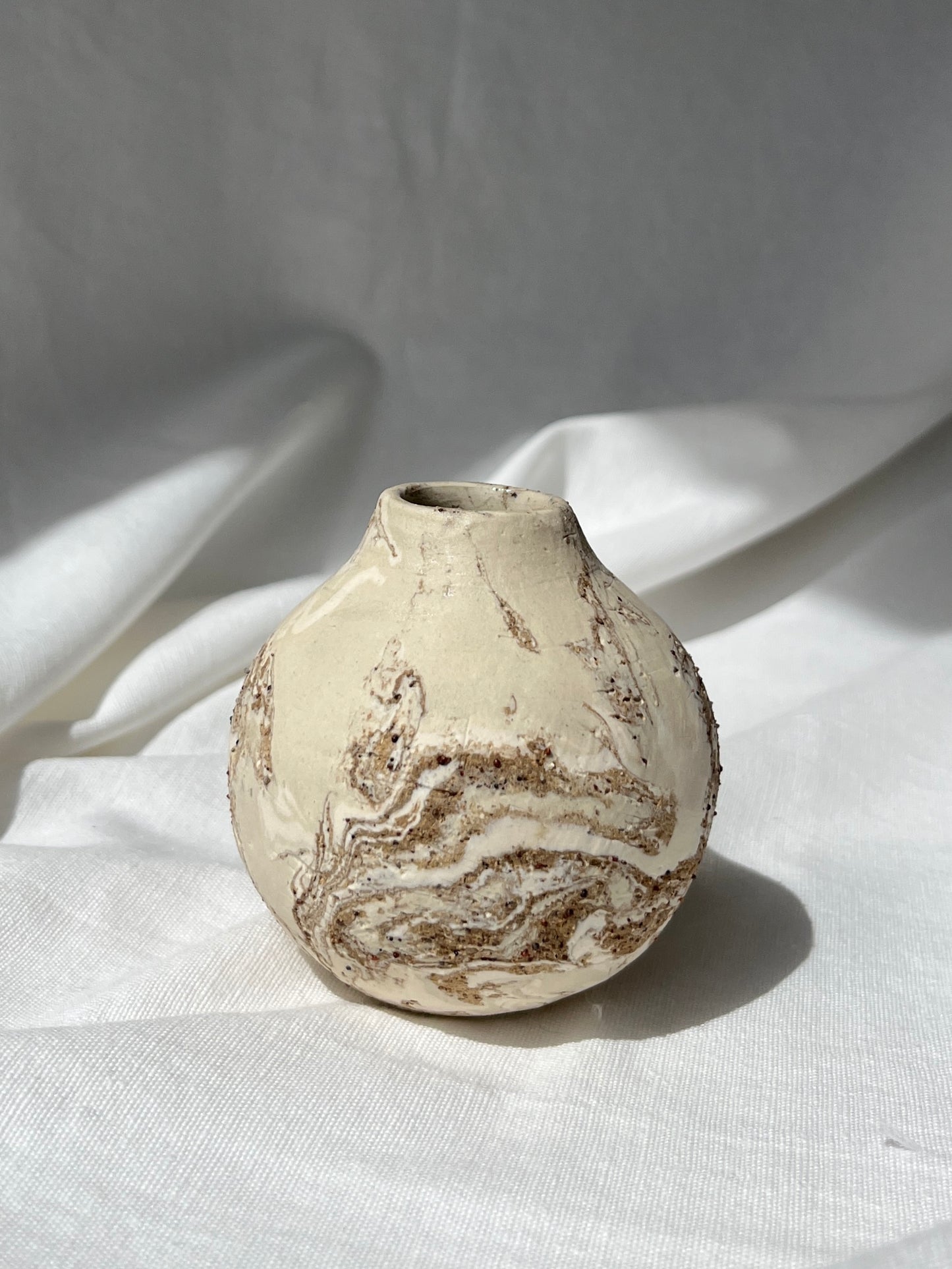 Bud Vase - Beige Round 2