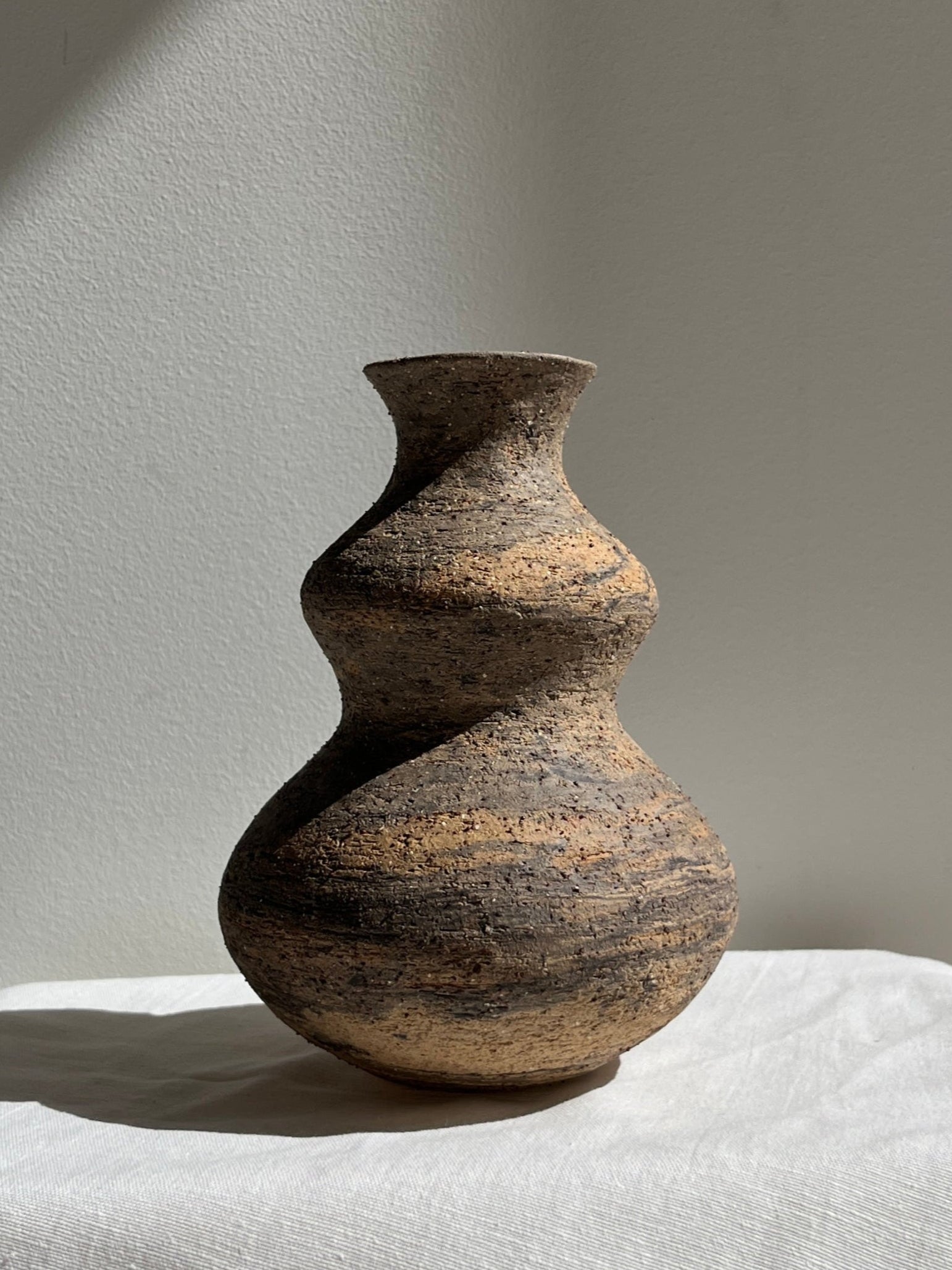 Bulb Vase - Dark Marble